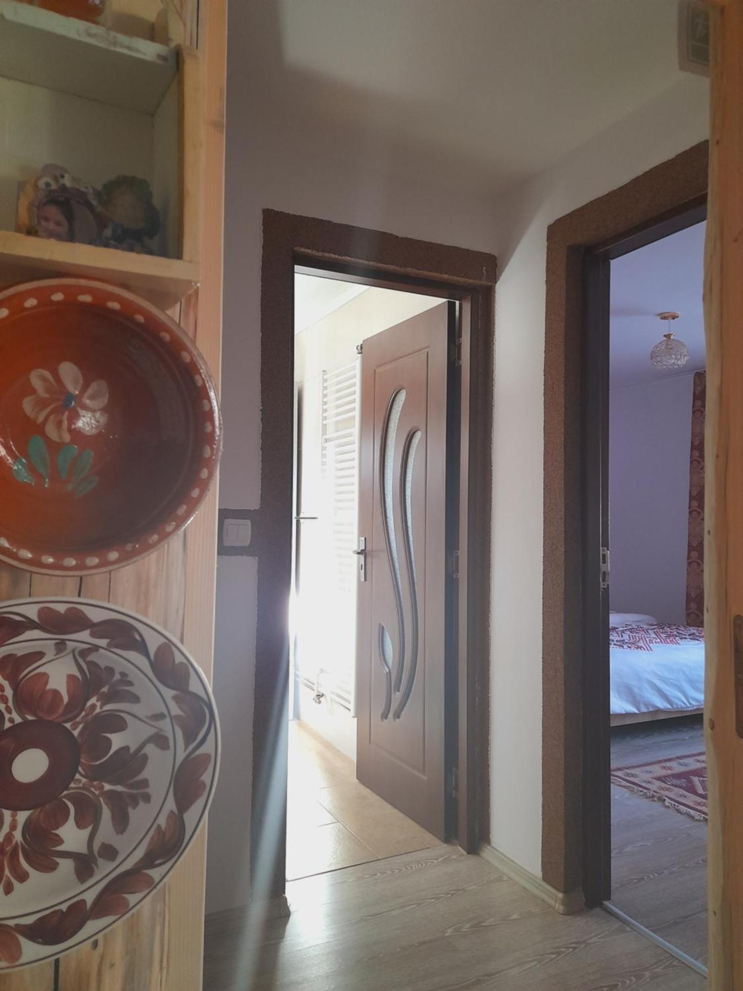 Casa De La Ferma Mariuca Berbesti Quarto foto